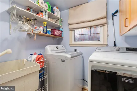 a picture of a glass door with a glass door