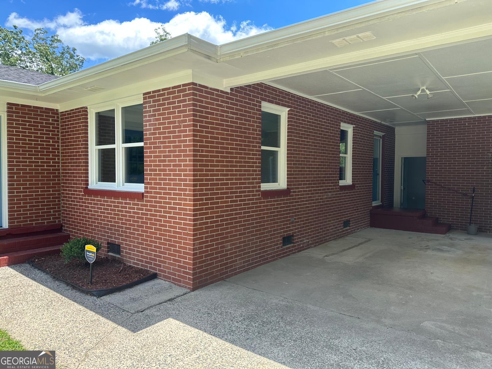 1300 Stonewall Street Dublin, GA 31021 - Photo 8 of 50