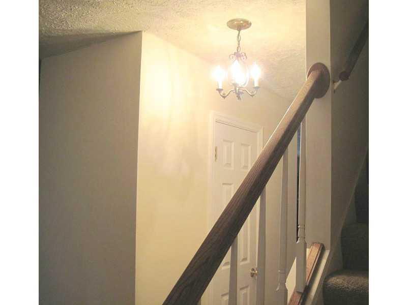 223 B Stone Quarry Road Monaca, PA 15061 - Photo 12 of 19 Entry/Foyer. Nice banister and handrail.