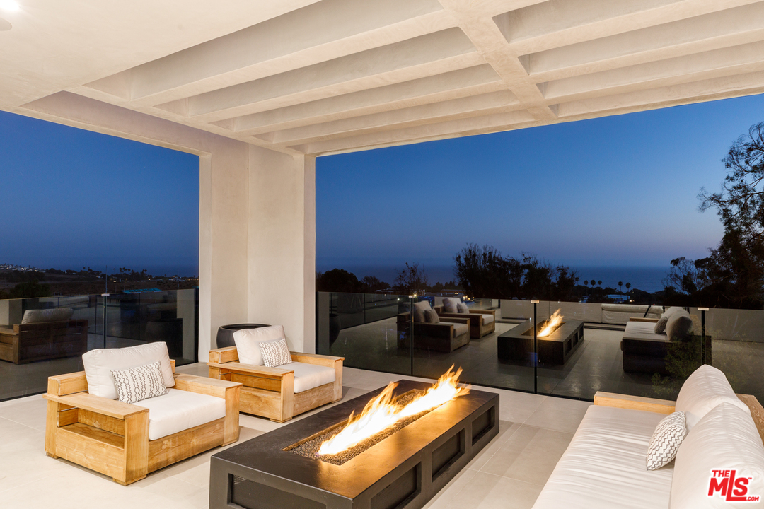 5944 Filaree Heights Road Malibu, CA 90265 - Photo 28 of 33 a outdoor space with patio furniture