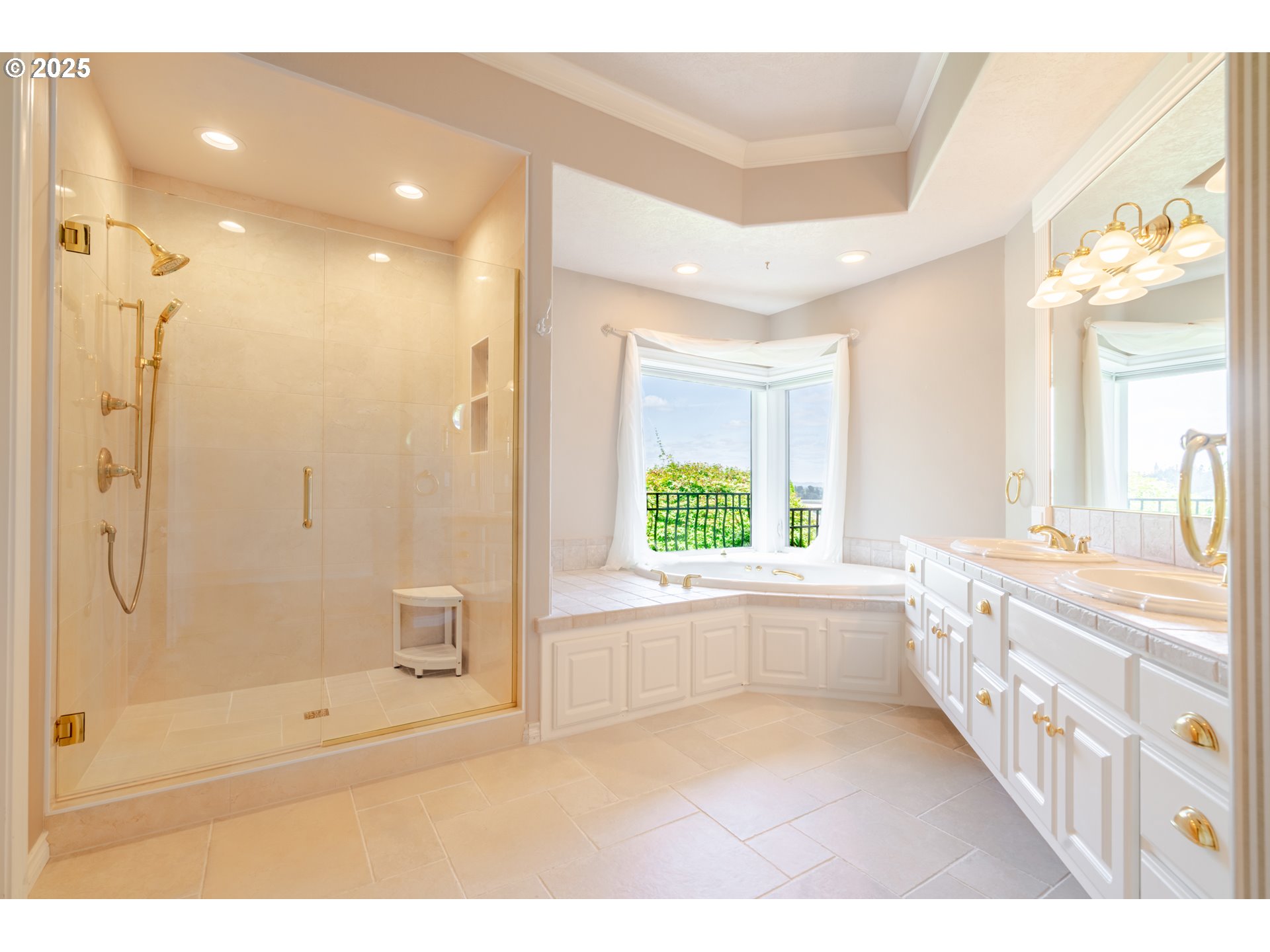 1904 Northwest Eagles Ridge Lane Albany, OR 97321 - Photo 26 of 48 Bathroom, Attached