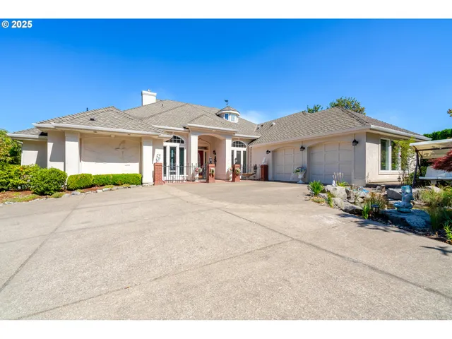 $1,078,000 | 1904 Northwest Eagles Ridge Lane, Albany, OR 97321