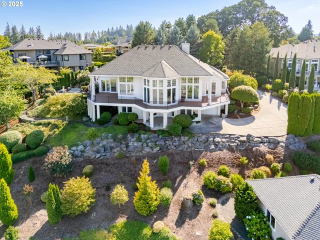 $1,078,000 | 1904 Northwest Eagles Ridge Lane, Albany, OR 97321
