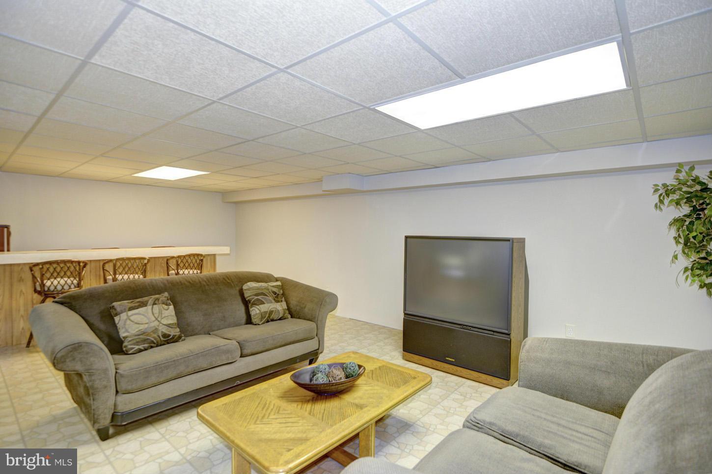 8565 Davis Road Columbia, MD 21045 - Photo 21 of 29 Recreation Room