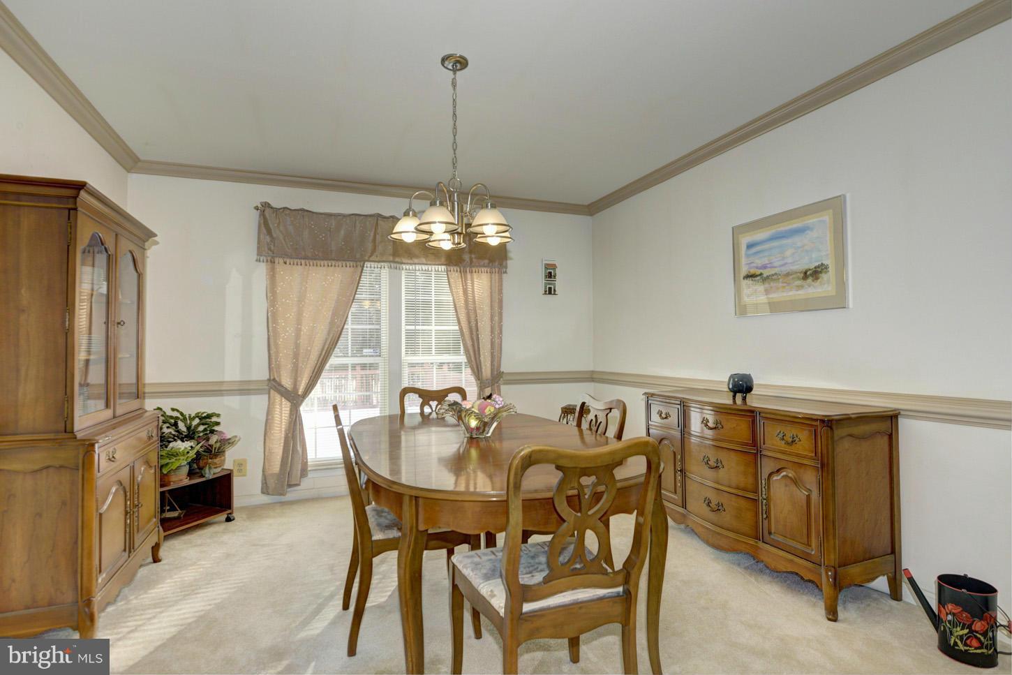 8565 Davis Road Columbia, MD 21045 - Photo 8 of 29 Dining Room