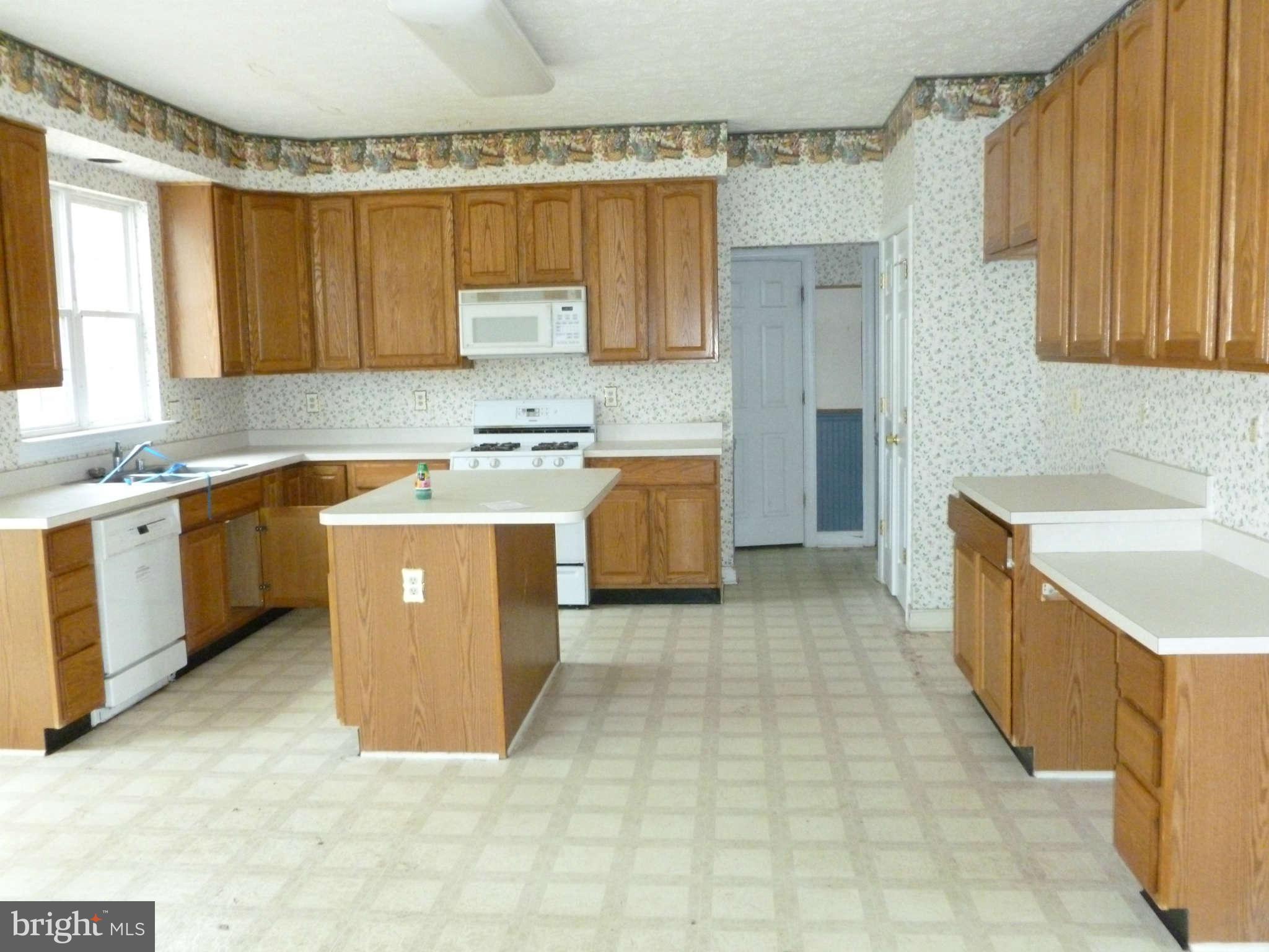 487 Copeland Road Fallston, MD 21047 - Photo 4 of 10 Kitchen