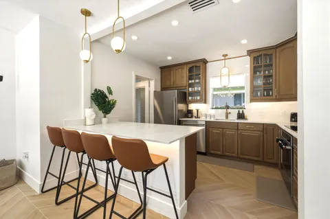 $1,649,900 | 610 Northeast 16th Terrace, Fort Lauderdale, FL 33304