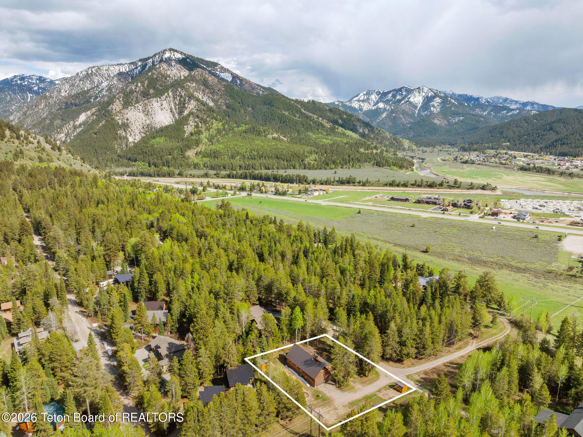 9 Pine Street Alpine, WY 83128 - Photo 52 of 63 DJI_20250509024306_0979_D