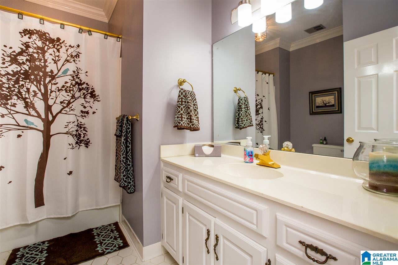 5025 Grand Rock Road Birmingham, AL 35223 - Photo 9 of 49