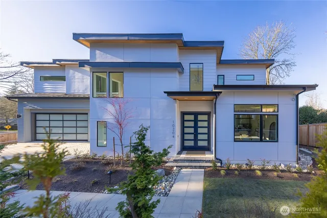 $3,495,980 | 10204 Northeast 43rd Street, Kirkland, WA 98033