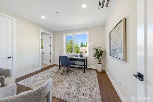 $3,495,980 | 10204 Northeast 43rd Street, Kirkland, WA 98033