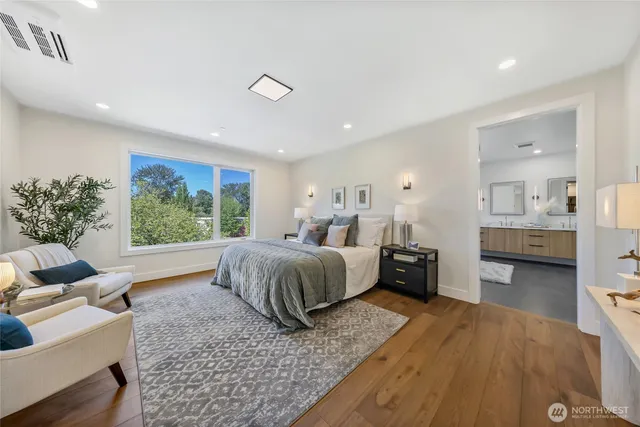 $3,495,980 | 10204 Northeast 43rd Street, Kirkland, WA 98033