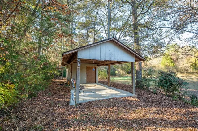 $299,900 | 3293 Rome Road Southwest, Plainville, GA 30733