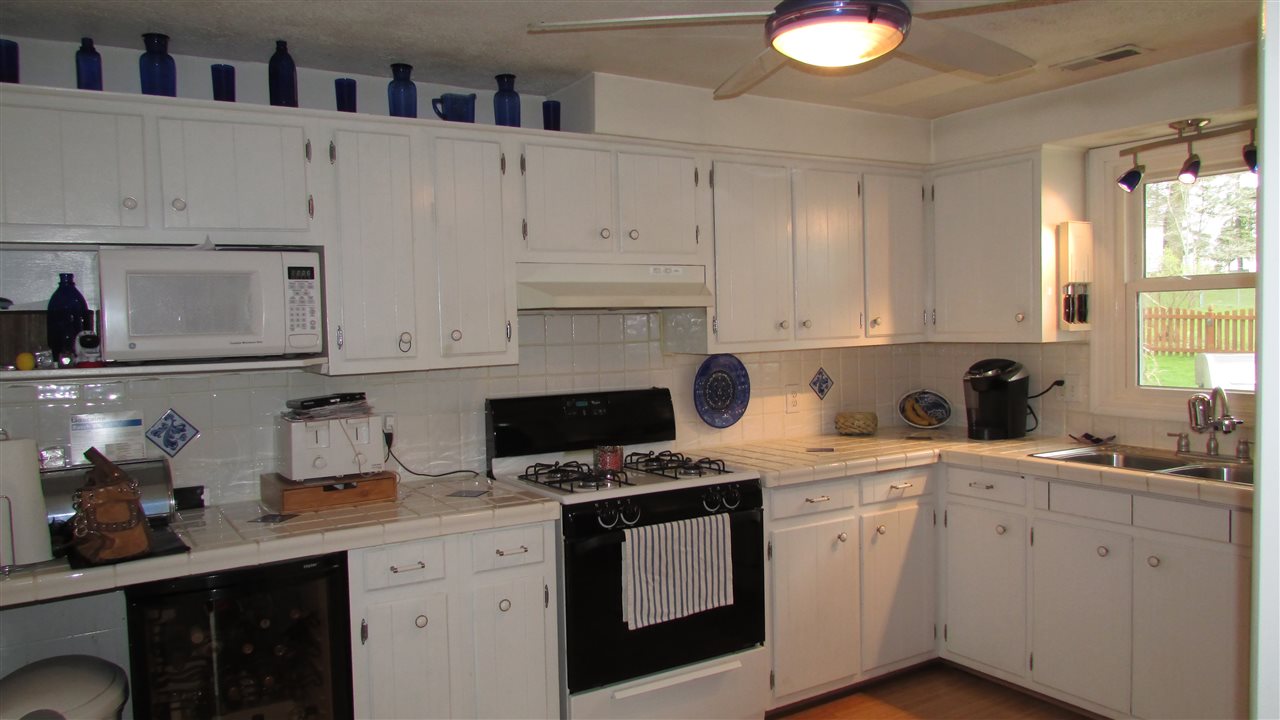 4527 Kyle Road Fort Wayne, IN 46809 - Photo 10 of 35