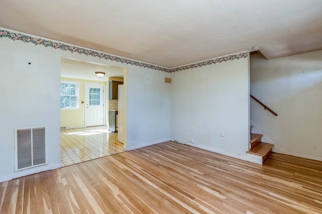 85 Lancaster Road, Unit 85 Dedham, MA 02026 - Photo 3 of 25 Gallery Image 3