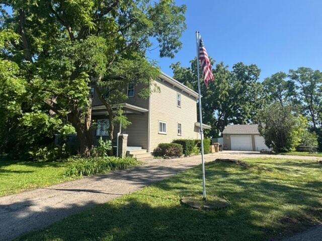 4015 Washington Road Kenosha, WI 53144 - Photo 1 of 27 Front exterior of property