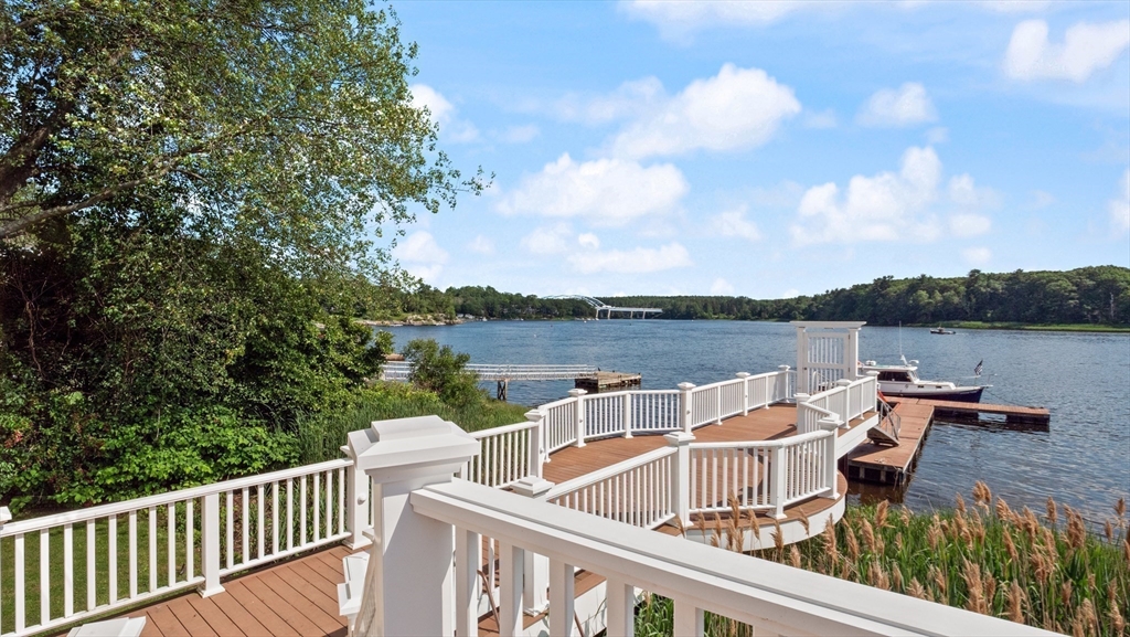 435 Main Street Amesbury, MA 01913 - Photo 2 of 42