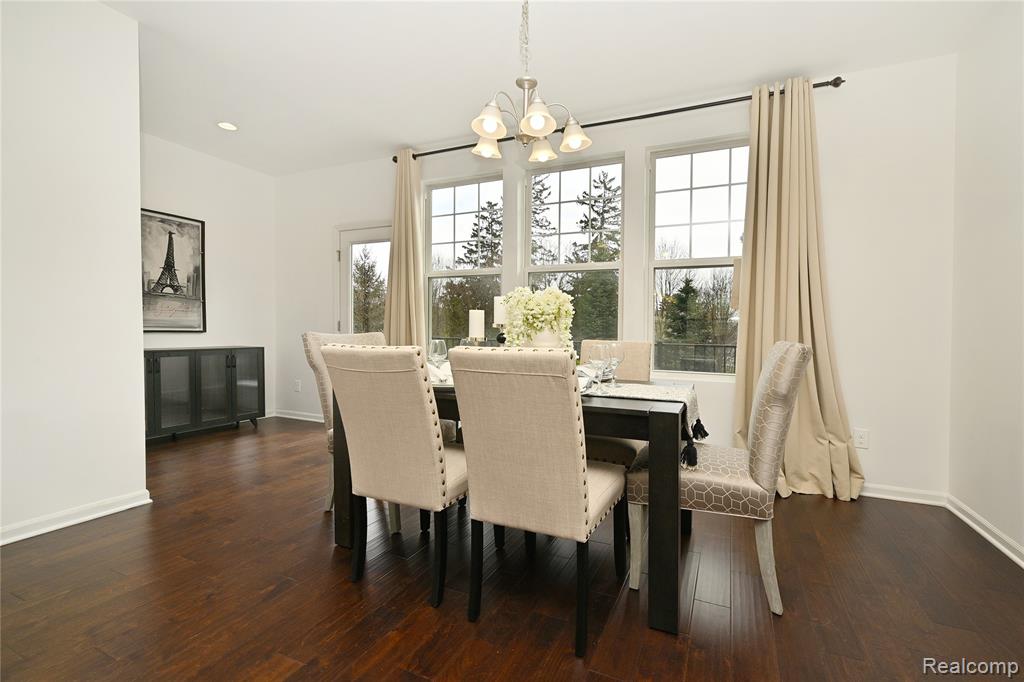 2817 Hartwick Drive Rochester, MI 48307 - Photo 12 of 37