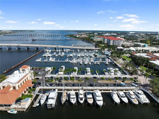 $2,900,000 | 1710 Point Pleasant Avenue West, Bradenton, FL 34205