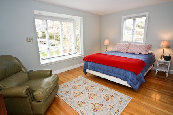 73 Hodge Road Arlington, MA 02474 - Photo 14 of 28
