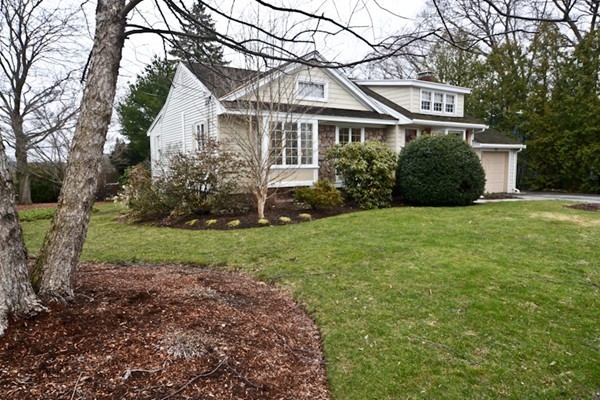 73 Hodge Road Arlington, MA 02474 - Photo 3 of 28