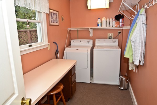 73 Hodge Road Arlington, MA 02474 - Photo 10 of 28