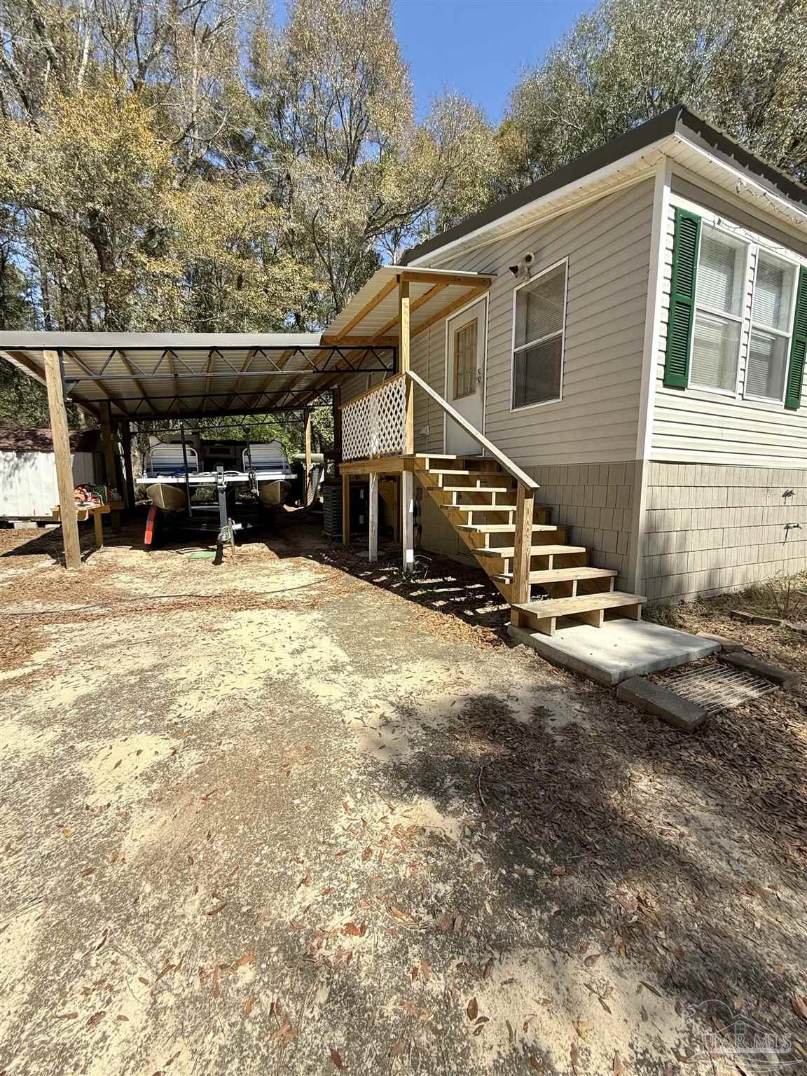 8494 Fortune Road Milton, FL 32583 - Photo 4 of 31