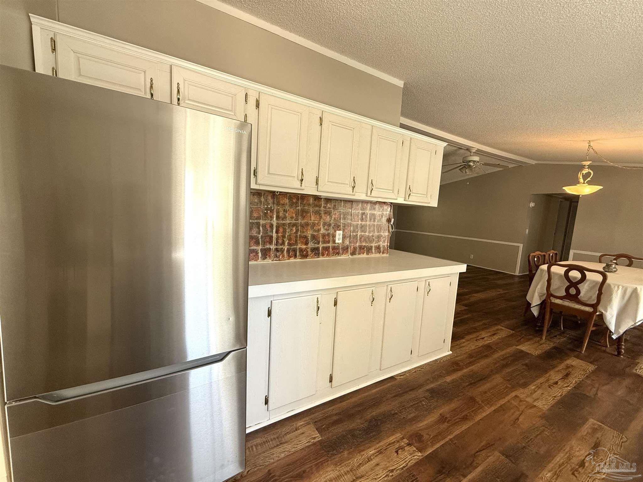 8494 Fortune Road Milton, FL 32583 - Photo 8 of 31