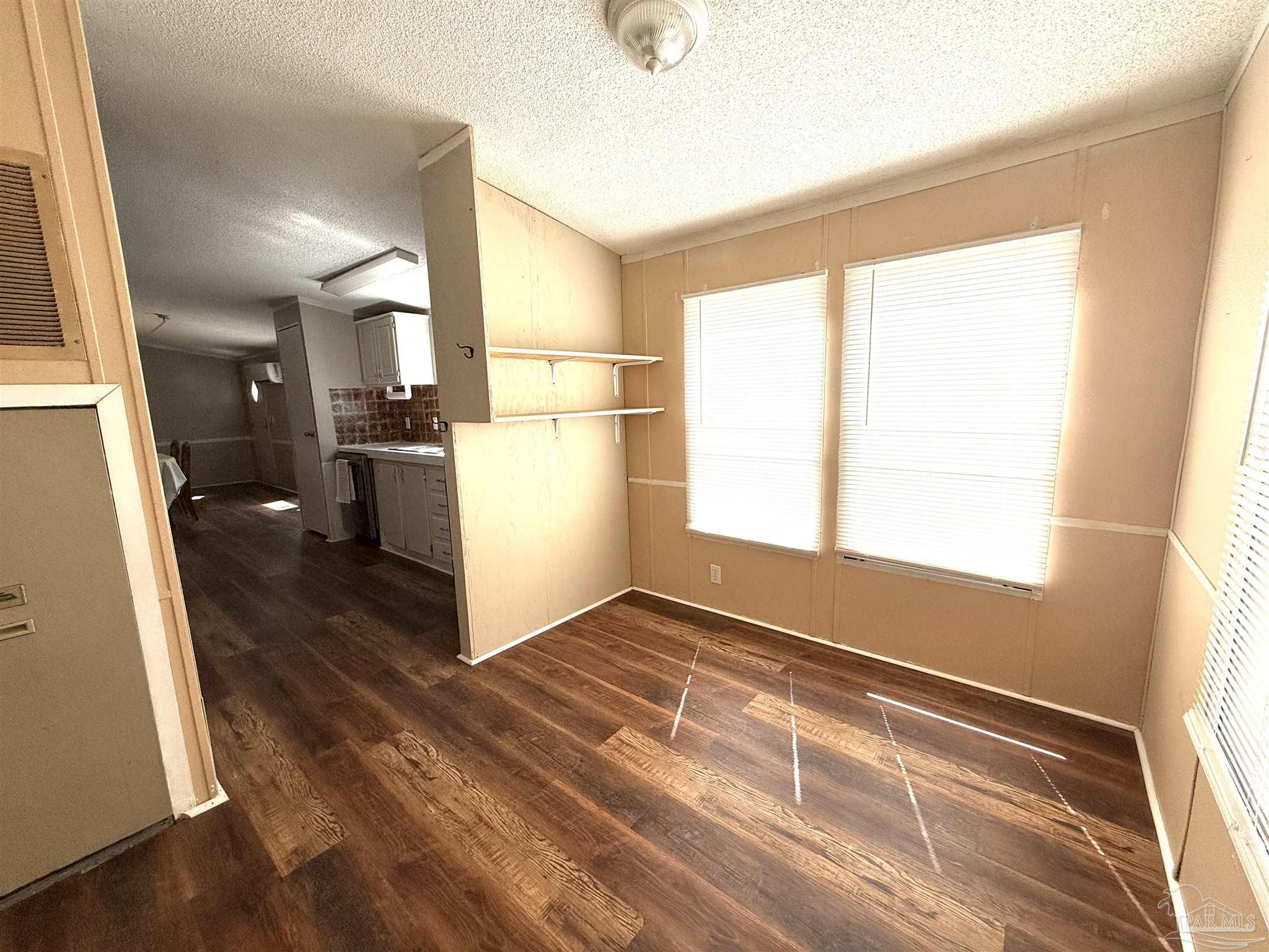 8494 Fortune Road Milton, FL 32583 - Photo 10 of 31