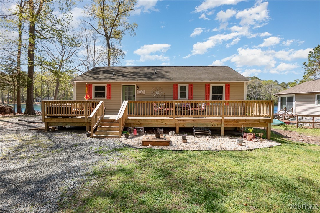 124 Alabama Drive Heathsville, VA 22473 - Photo 2 of 33