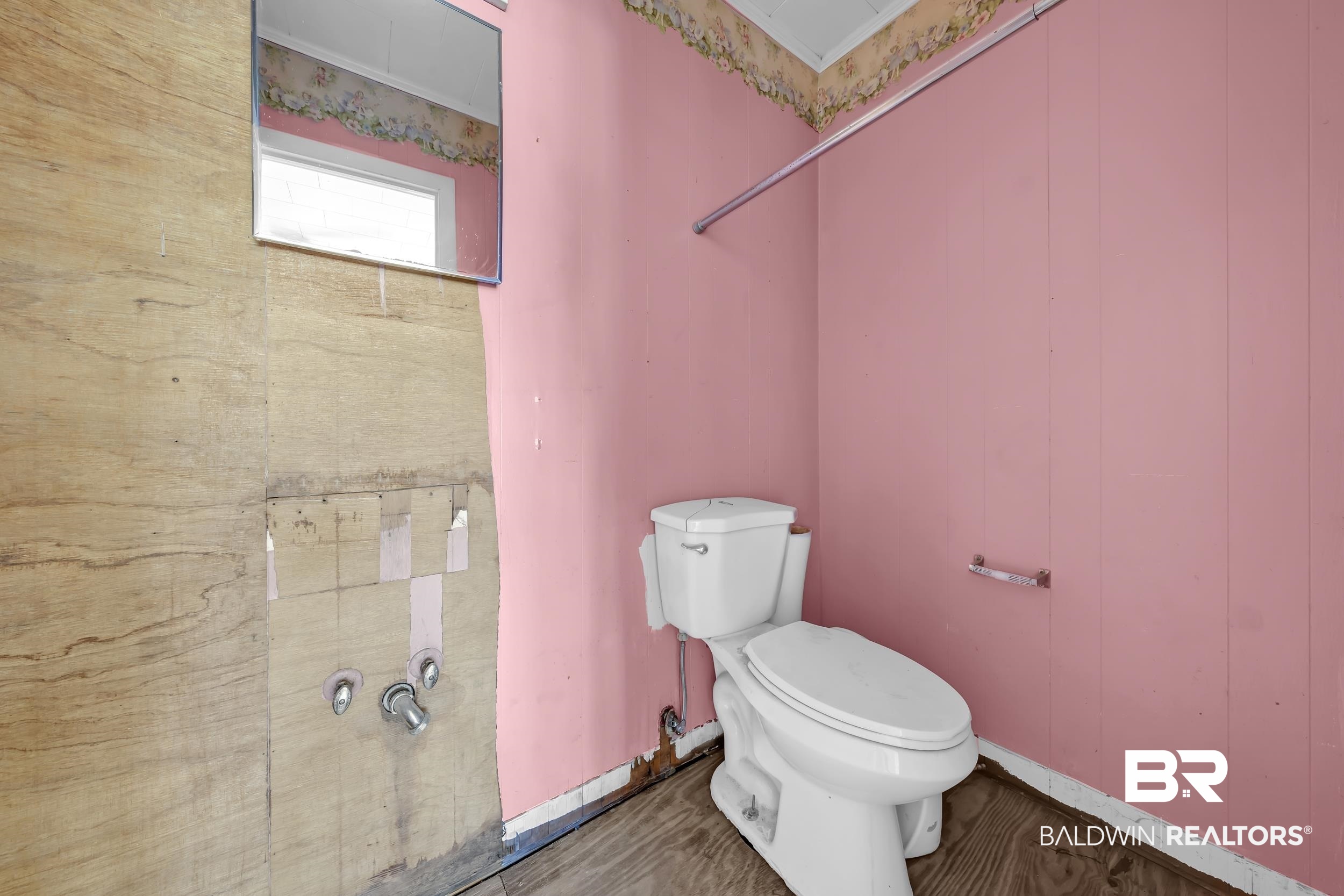 17463 Highway 98 Foley, AL 36535 - Photo 16 of 57 Bathroom featuring toilet