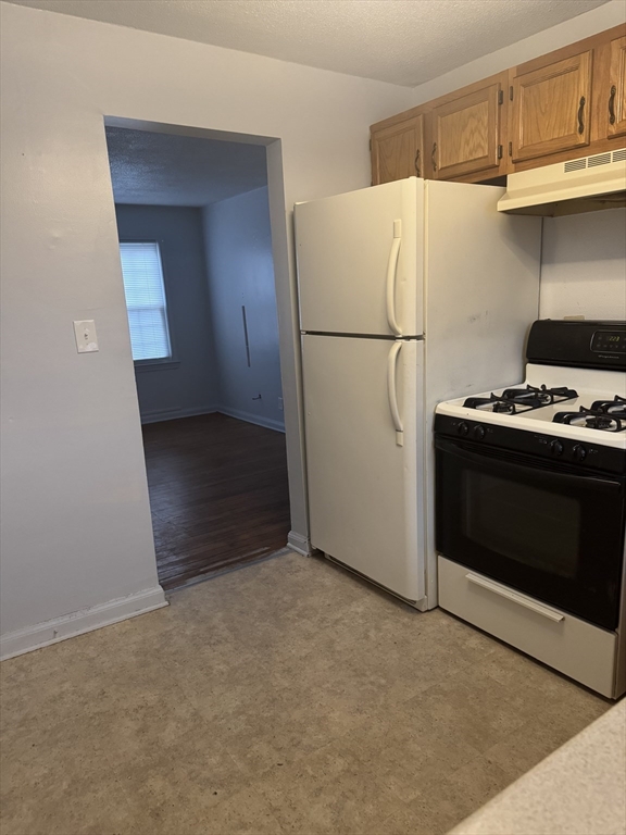 33 Colony Road, Unit 1A West Springfield, MA 01089 - Photo 2 of 12 Gallery Image 2
