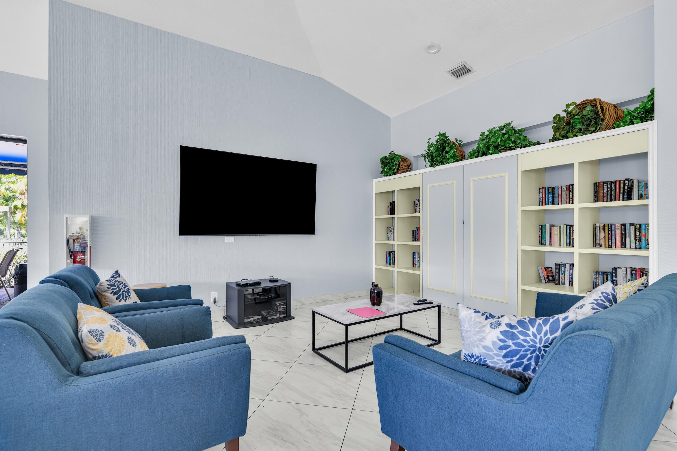 6620 Boca Del Mar Drive, Unit 105 Boca Raton, FL 33433 - Photo 18 of 21 Glens social room 2