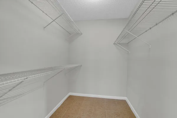 $2,500 | 6620 Boca Del Mar Drive, Unit 105, Boca Raton, FL 33433