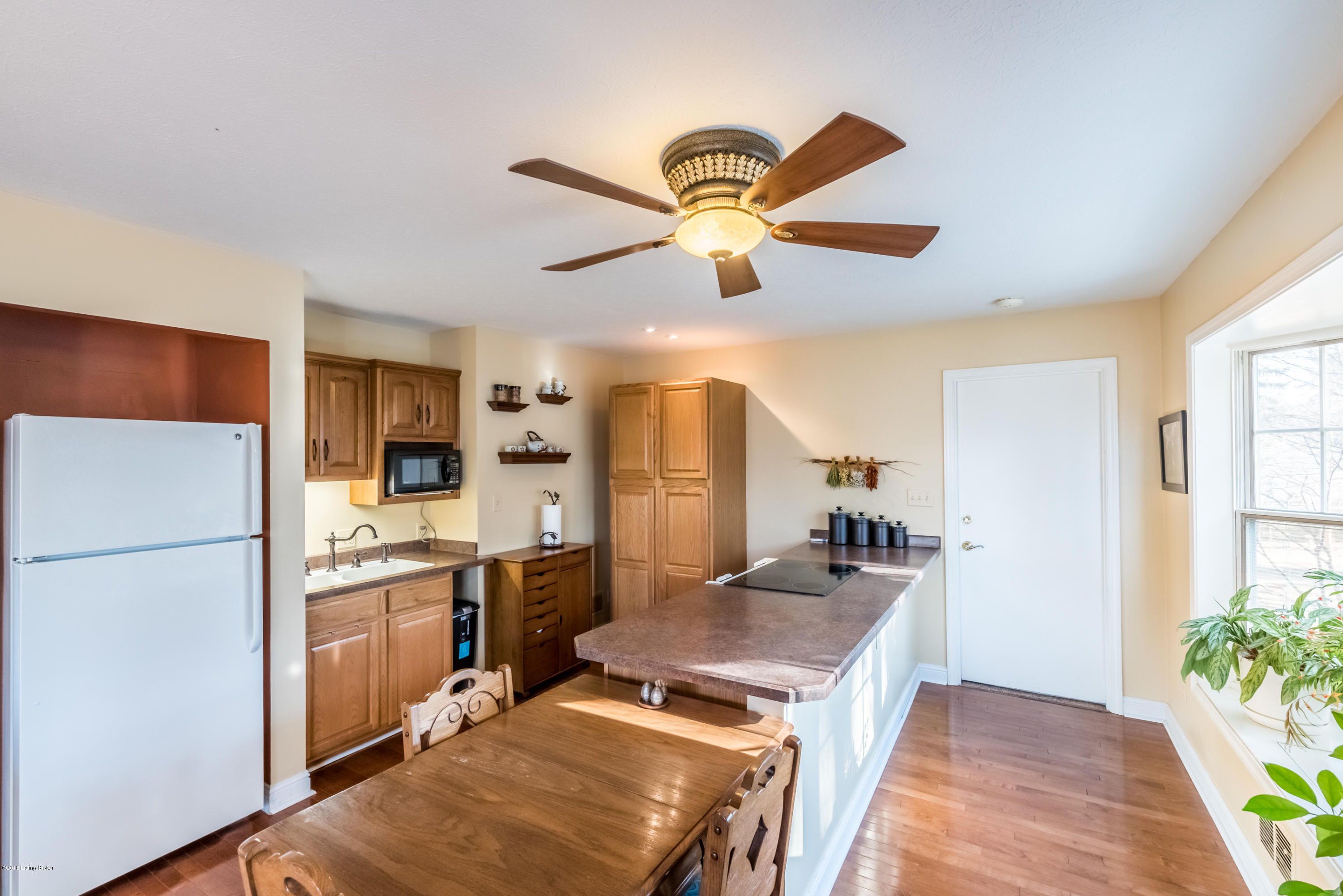8810 Charing Cross Road Louisville, KY 40222 - Photo 41 of 47 8810 Charing Cross Rd Lville-41