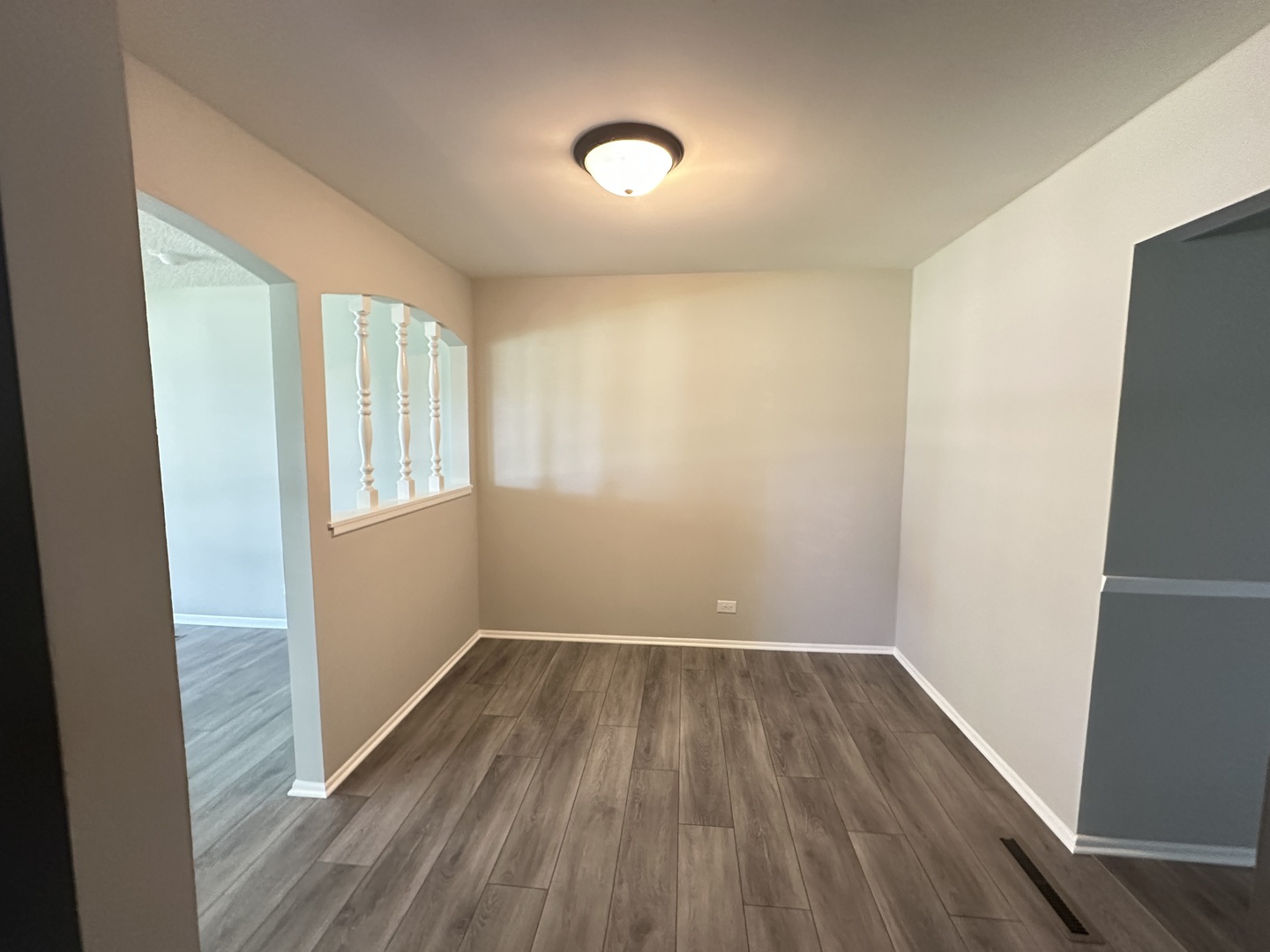 641 Clover Road Wauconda, IL 60084 - Photo 13 of 35