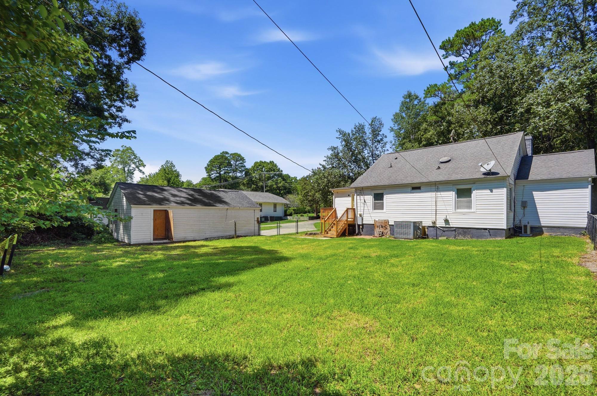 1901 Linwood Road Gastonia, NC 28052 - Photo 23 of 31 Gallery Image 23