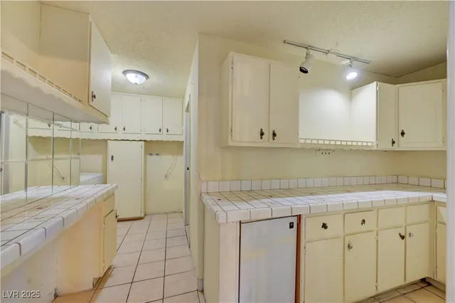 $409,000 | 4842 East Imperial Avenue, Las Vegas, NV 89104