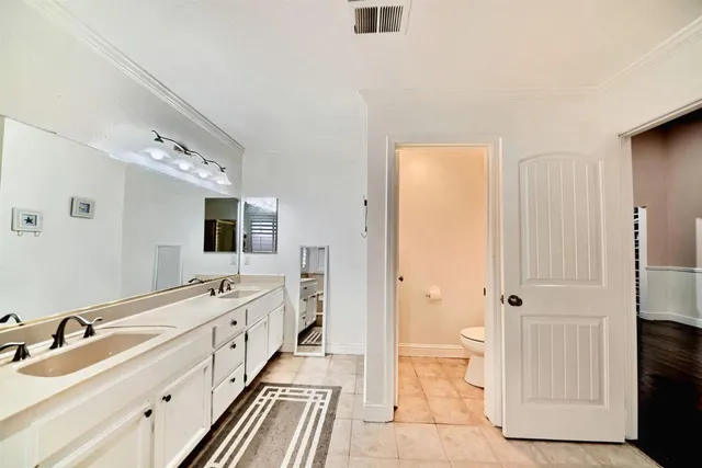 $635,000 | 925 Colonial Lane, Tracy, CA 95376