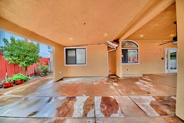 $635,000 | 925 Colonial Lane, Tracy, CA 95376