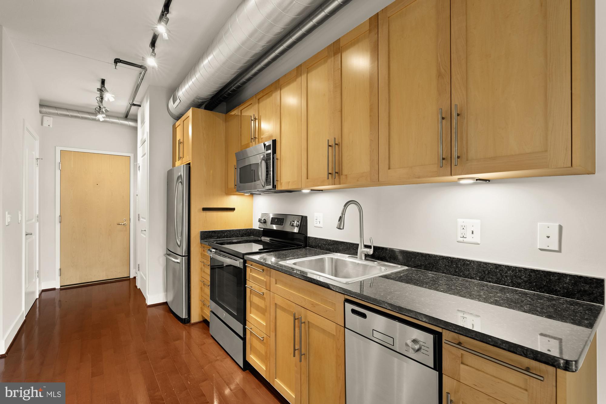 2125 14th Street Northwest, Unit 321 Washington, DC 20009 - Photo 17 of 37