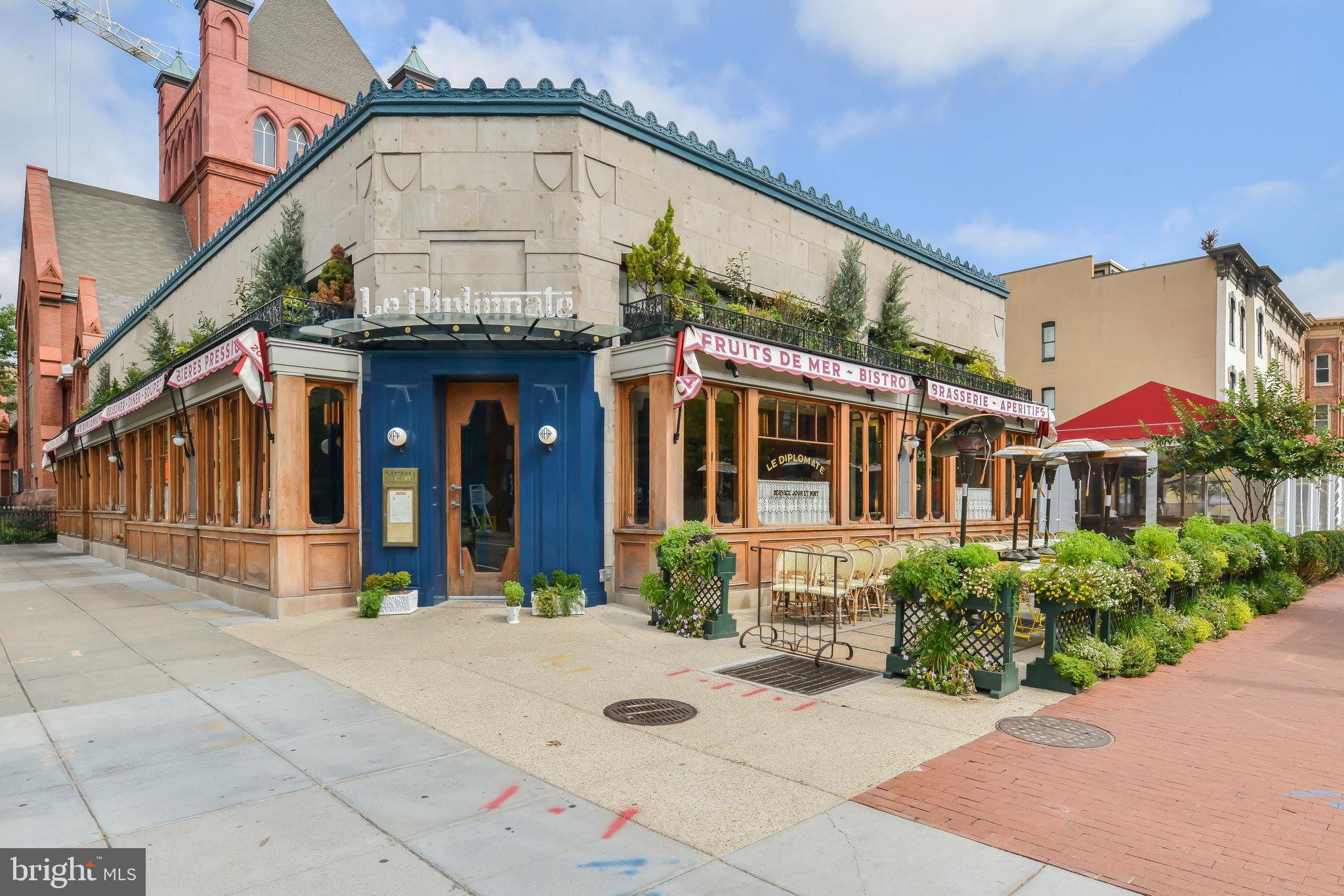 2125 14th Street Northwest, Unit 321 Washington, DC 20009 - Photo 33 of 37 Amazing restaurants within. blocks
