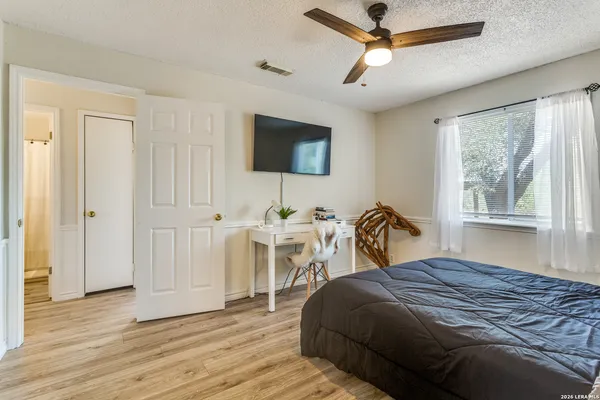 $325,000 | 313 Private Road 6430, Hondo, TX 78861