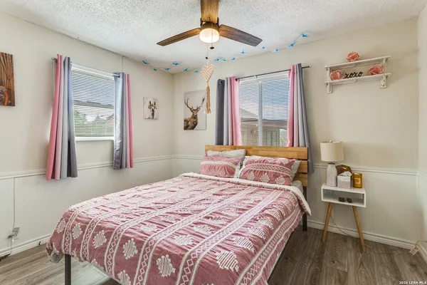 $325,000 | 313 Private Road 6430, Hondo, TX 78861