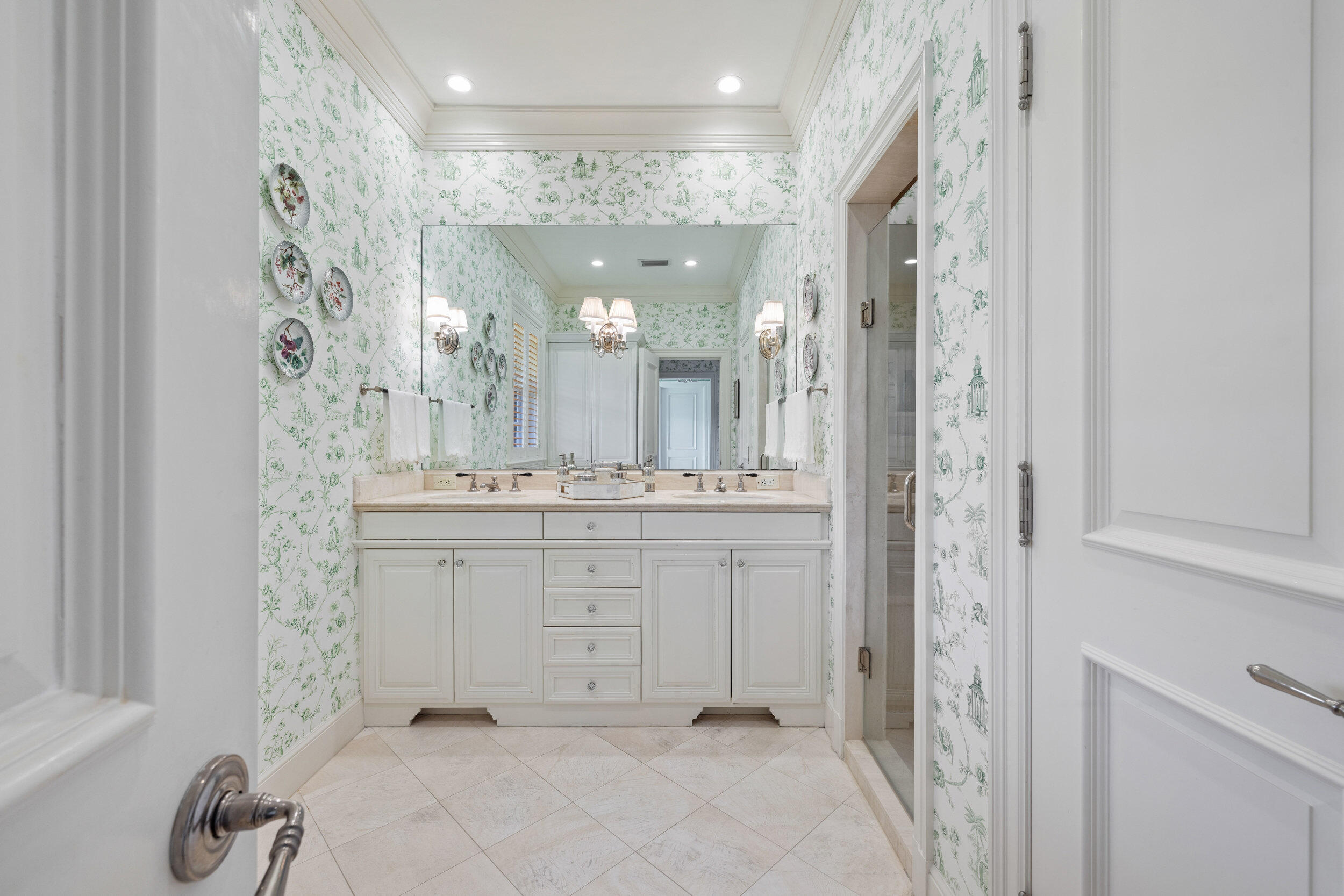 485 South County Road Palm Beach, FL 33480 - Photo 19 of 30 master bathroom