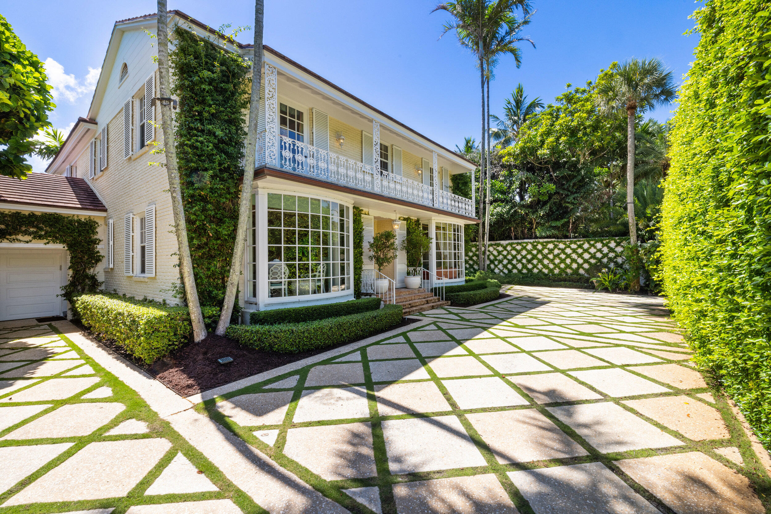 485 South County Road Palm Beach, FL 33480 - Photo 2 of 30 front