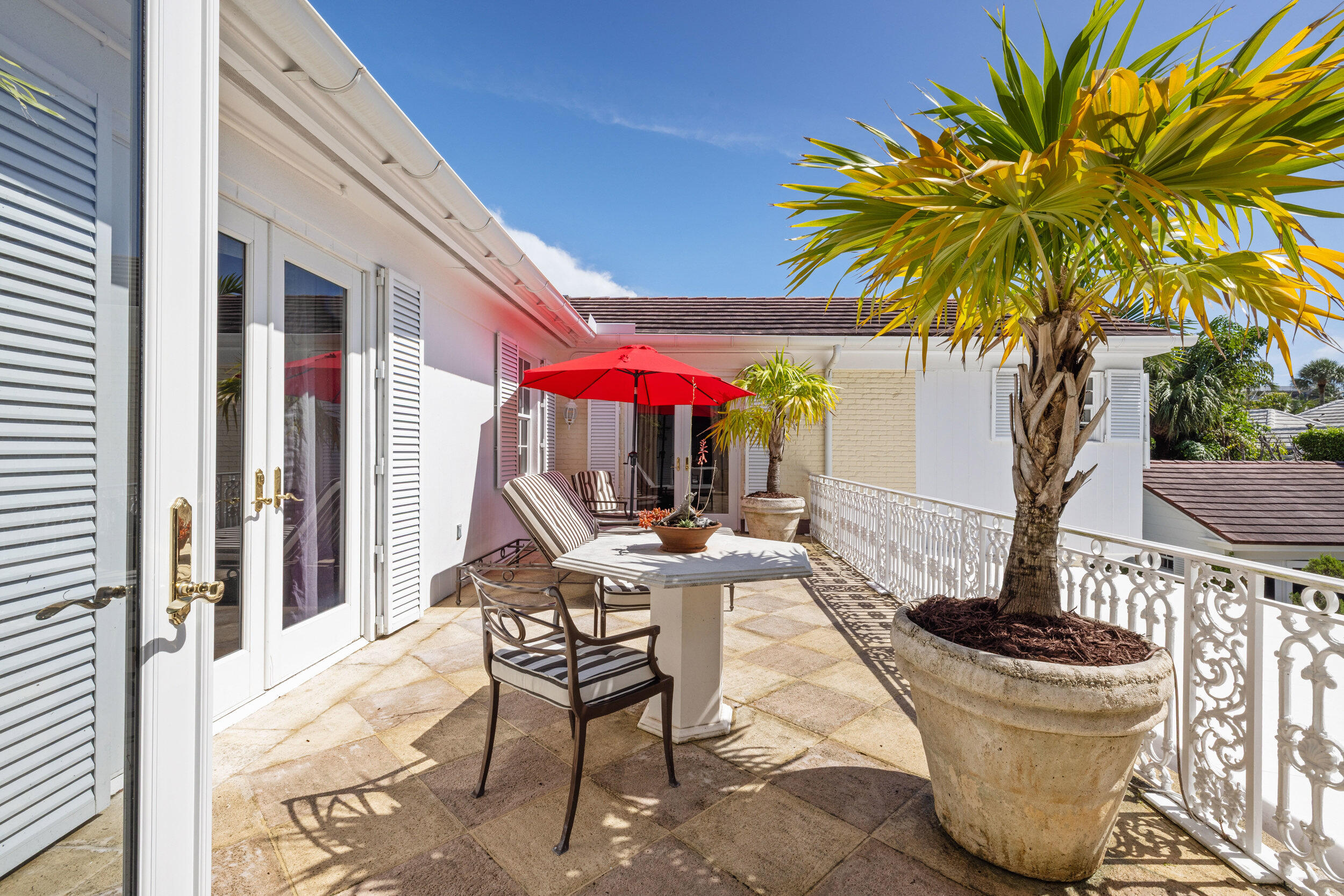 485 South County Road Palm Beach, FL 33480 - Photo 21 of 30 upper balcony