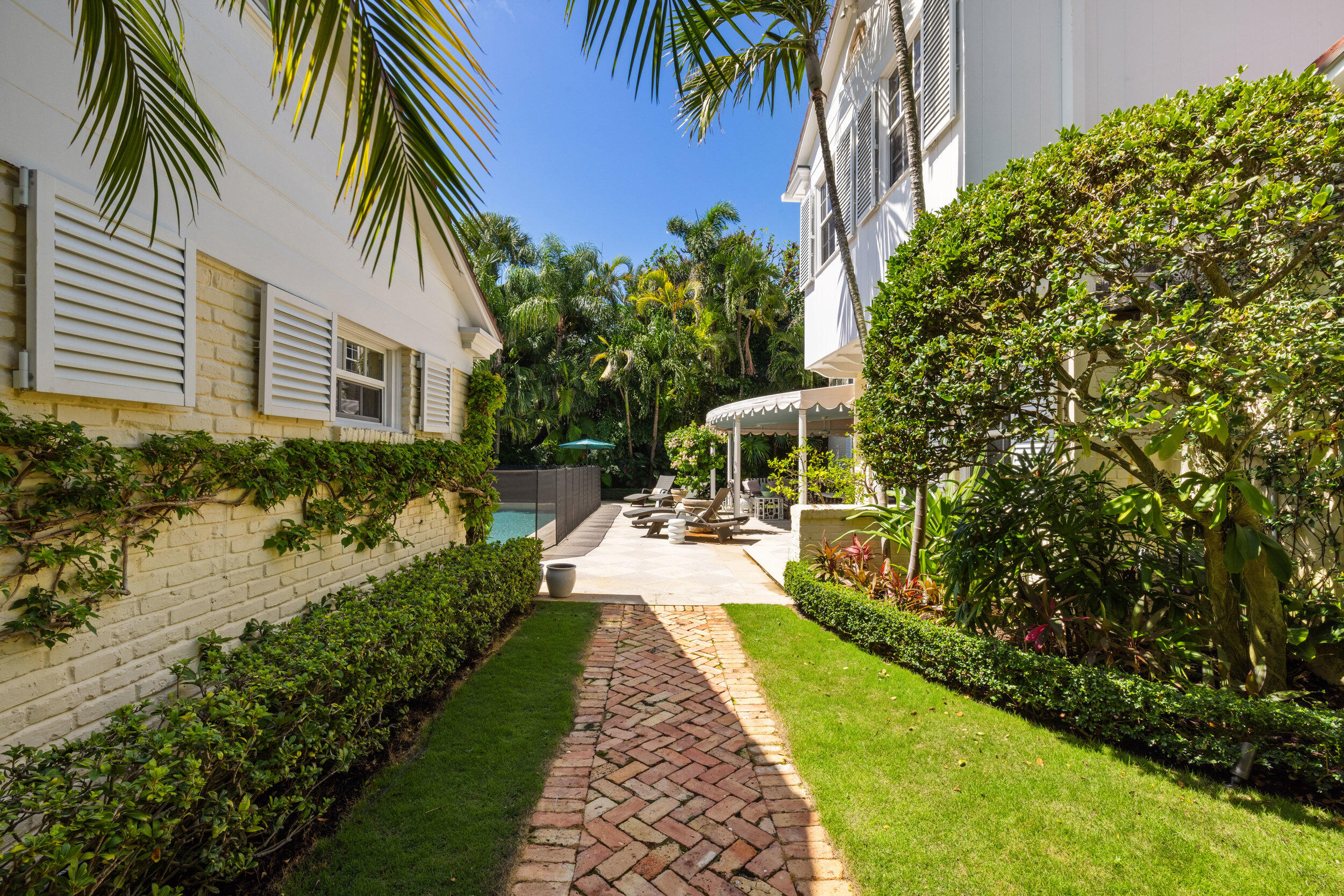 485 South County Road Palm Beach, FL 33480 - Photo 26 of 30 back