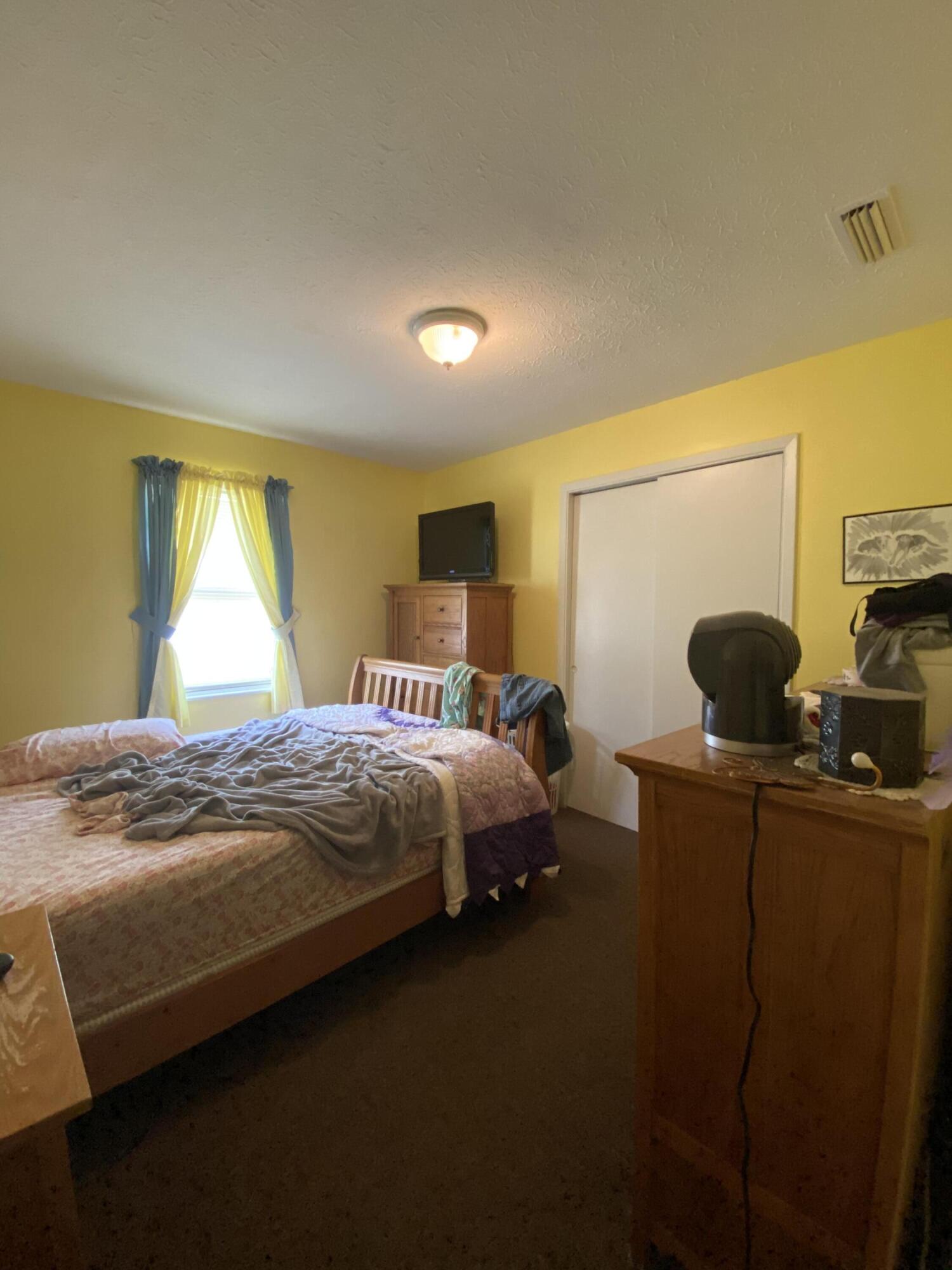 146 Lee Heights Road Rose Hill, VA 24281 - Photo 10 of 13 485C3C97-BD62-4014-98B4-6F20AB42EE19