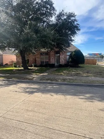 $299,000 | 3013 Bayport Circle, Rowlett, TX 75088